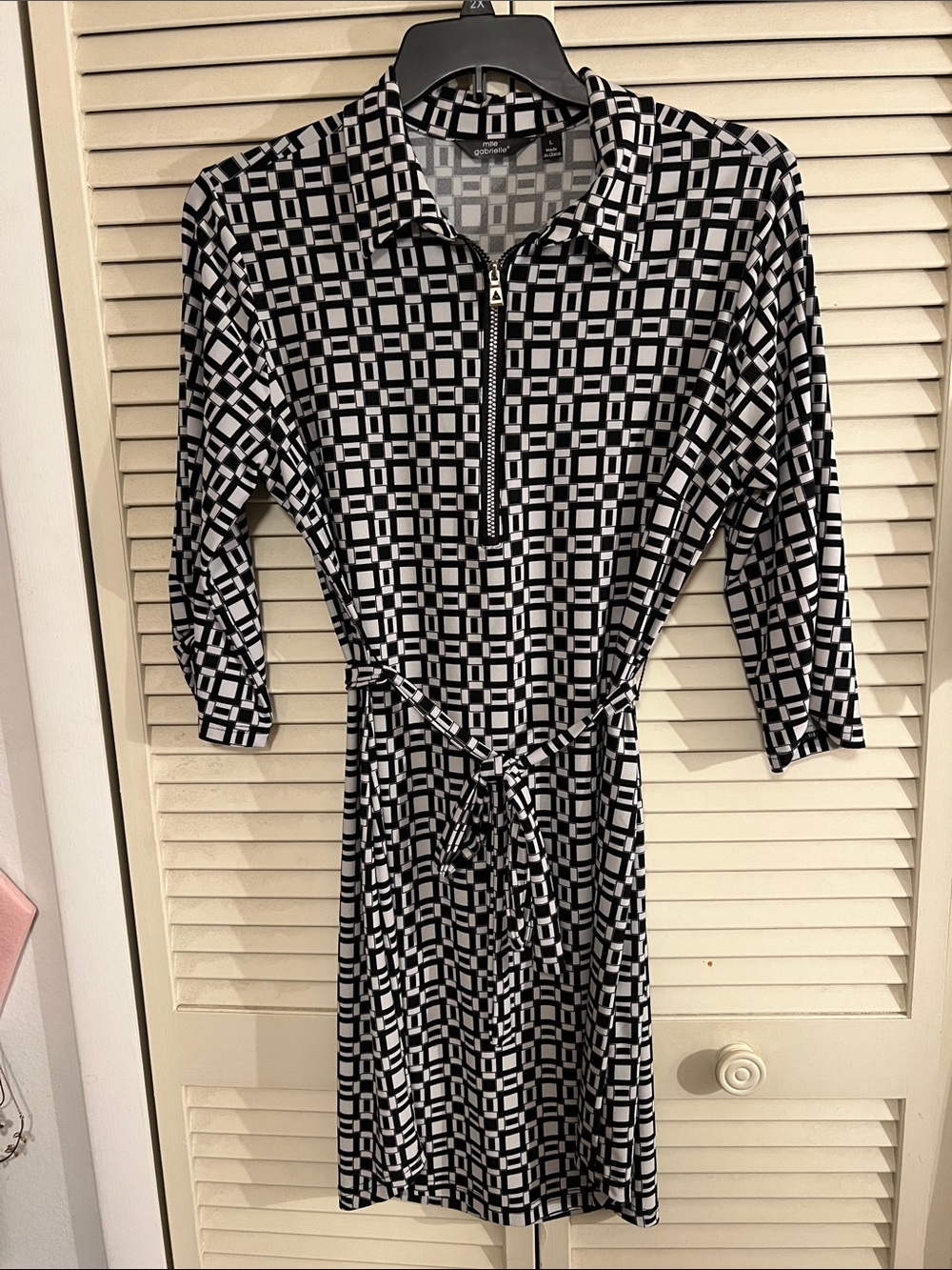 Mlle Gabrielle Geometric Print Zip-Front Women’s Dress in Black and White